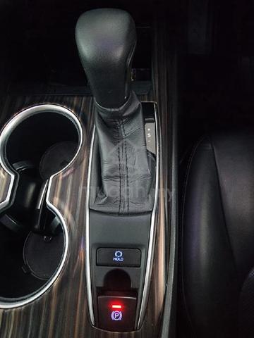 2021 Toyota CAMRY V 2.5L (A) - 5