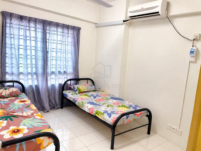 Bilik Sharing Wanita Puchong | Ready | Deposit RM50 1