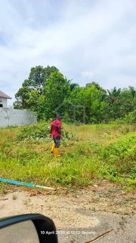 Tanah Lot Banglo Sepang Tepi Jalan Giching Untuk dijual bebas banjir 1
