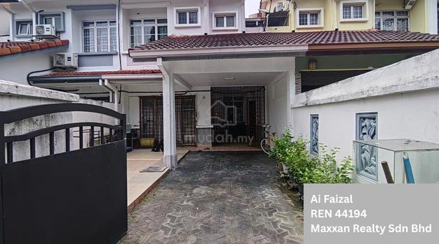 Double Storey Jalan Putra Permai, Seksyen 10 Putra Heights 1
