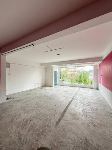 READY TO MOVE IN Shop Lot lvl 1 Bdr Seri Putra Bangi For Rent 1