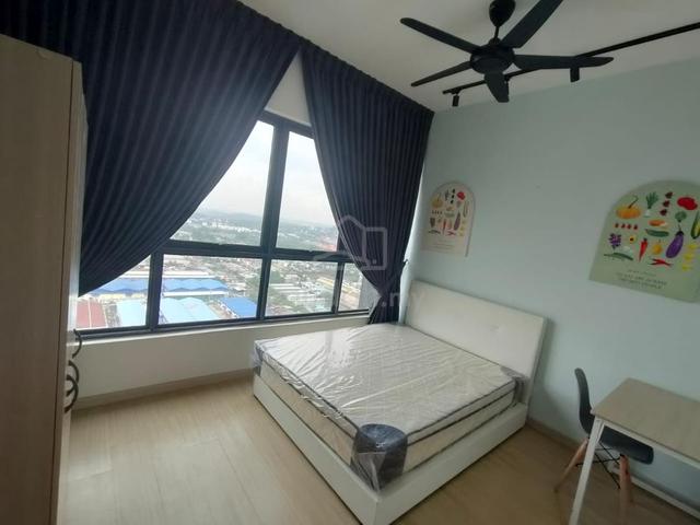 (FEMALE Unit) Small Room for Rent @ D'sara Sentral Sovo Sg Buloh 1