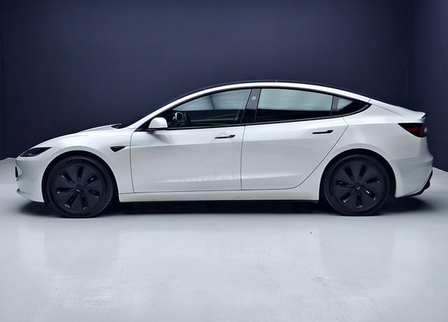 2023 Tesla MODEL 3 1.0 LONG RANGE AWD MY23 (A) - 5