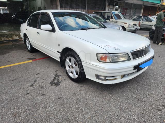 Nissan CEFIRO 2.0 (A) - 1
