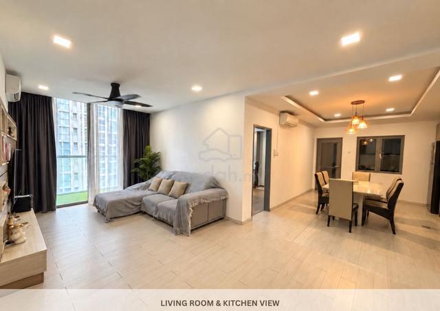 LakeFront Residence 1