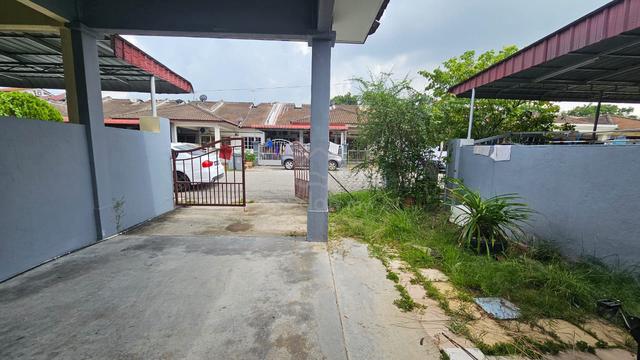 STRATEGIC Single Storey Terrace For Sale @ Pulau Gadong Perdana 1