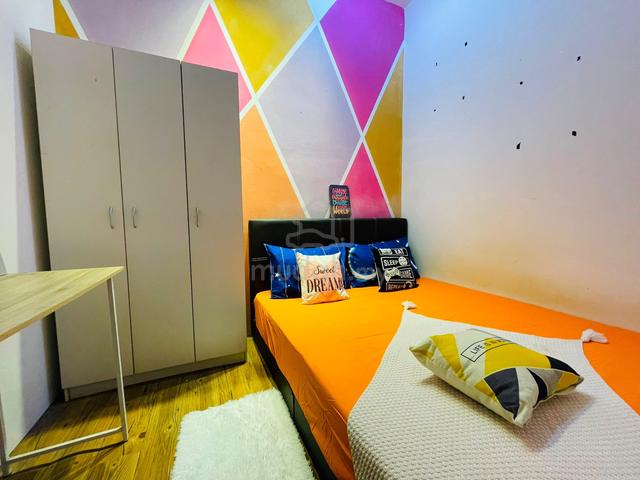 Zero Deposit medium Room at Puchong Kenari Depan Ioi Mall Fully Furnis 1