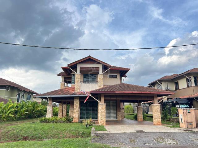 Banglo Double Storey Astana Villa [Good Condition] [Bebas banjir] 1