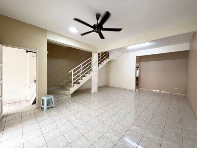 Renovated Double Storey Terrace Taman Putra Prima Puchong 1