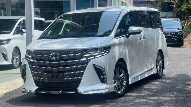 2025 Toyota ALPHARD 2.5 MODELISTA BODYKIT SUNROOF - 1