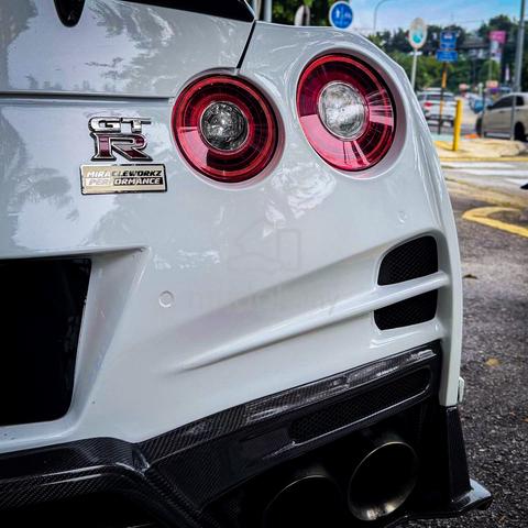 2018 Nissan GT-R 3.8 RECARO S (A), UK SPEC - 2