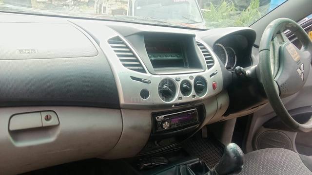 2010 Mitsubishi TRITON 2.5 STANDARD KB4TGJRXZR - 4