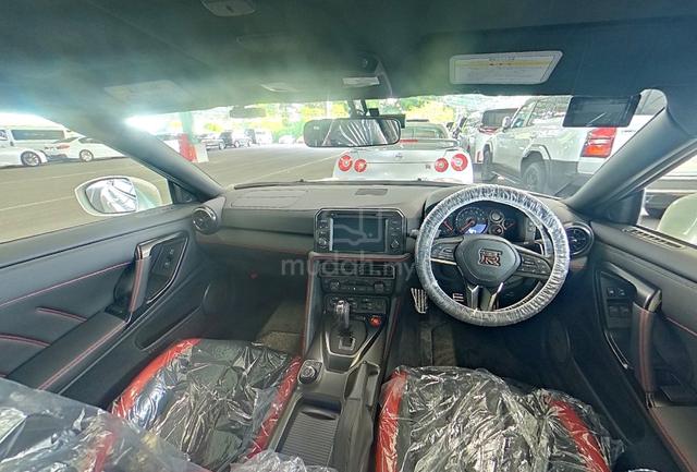 (GRADE 5A) Nissan GTR BLACK EDITION 2023 - 5