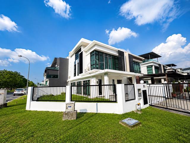 Corner Lot 3 Storey Cluster House Freehold Opal @ Mutiara Mas Skudai 1