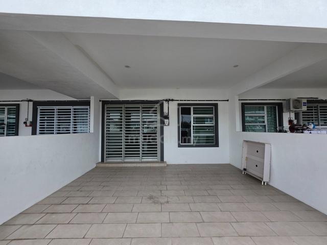Meru Tropika, Meru Single Storey Terrace House for rent 1