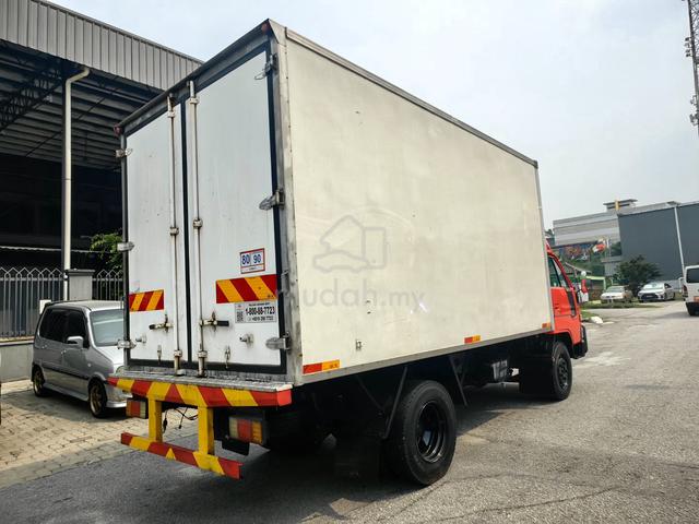 DAIHATSU V116 CHILLER BOX 2004 BDM 5000 kg - photo 5 of 6