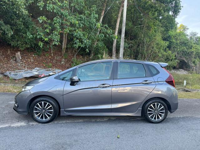 2017 Honda JAZZ 1.5 flrs (A) - 5