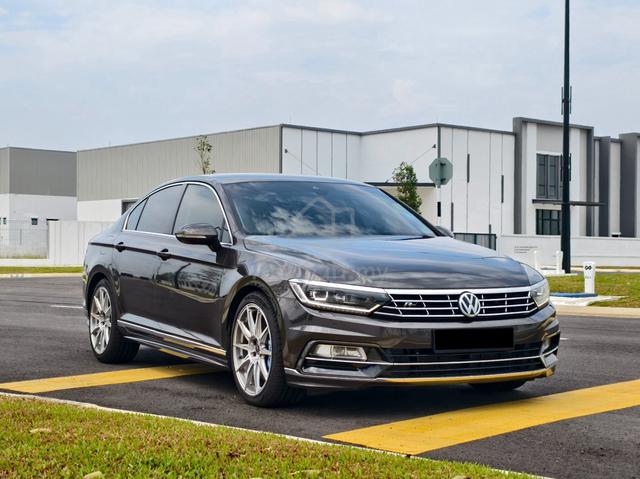 2018 Volkswagen PASSAT 2.0 HIGHLINE (A) Brembo F/L - 1