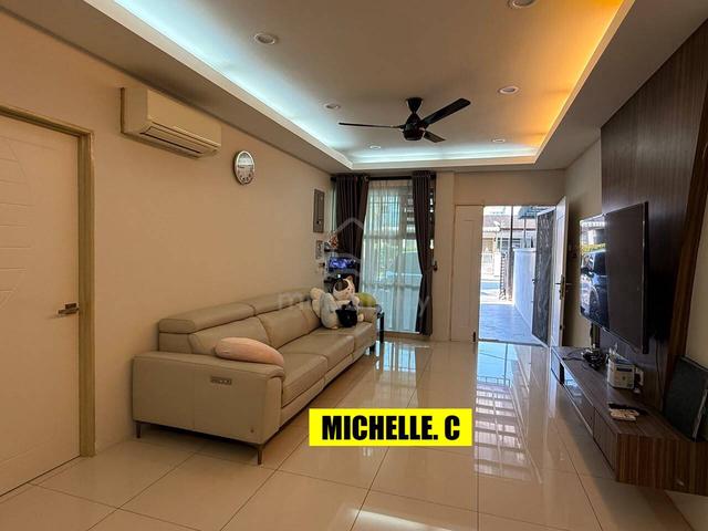 Fully Renovated Single Storey Semi Detached Paya Terubong 3 bedroom 1
