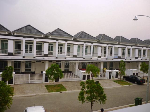 2 Storey Renovated House at Eco Majestic, Semenyih 1