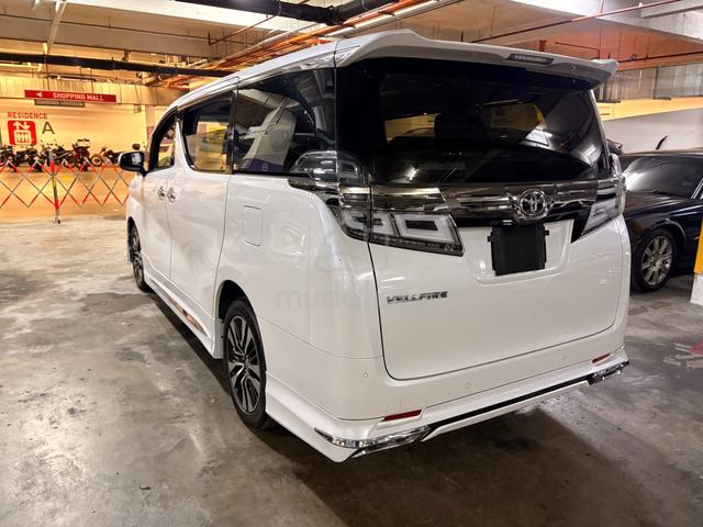 2018 Toyota VELLFIRE 2.5 ZG (A) - 4