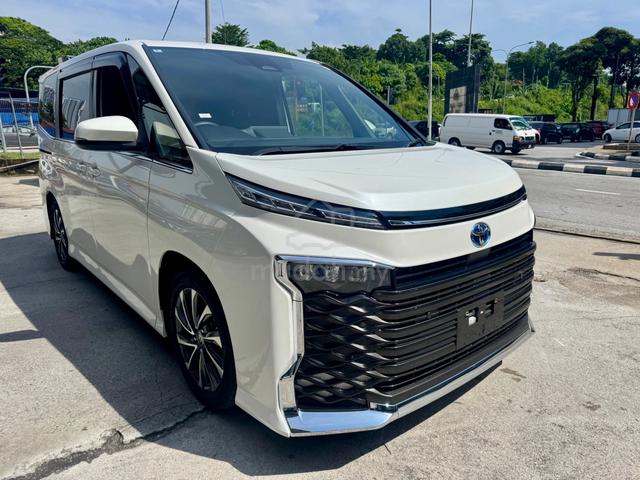 2022 Toyota VOXY 2.0 S-Z Hybrid 8Year Warranty - 1