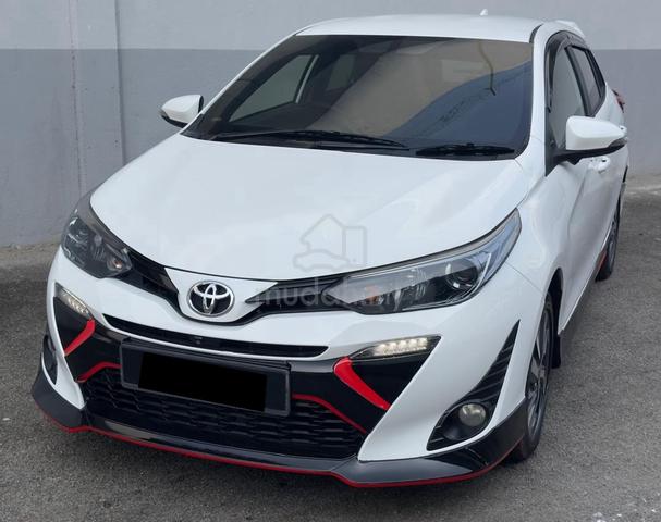 Toyota YARIS 1.5 E (A) - 1