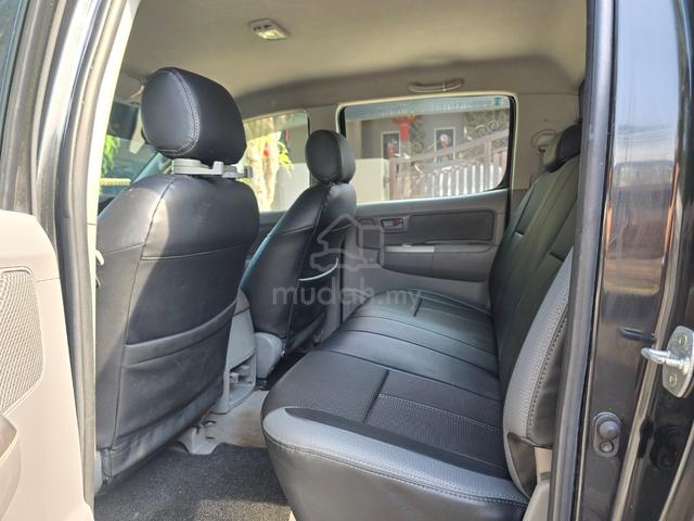 2010 Toyota HILUX 3.0 G DOUBLE CAB (A) 4X4 - 4