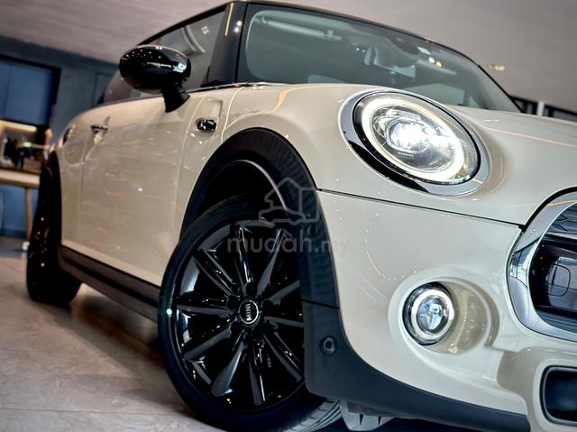 UNREG 2021 Mini COOPER S 2.0 3 Doors HUD Grade 5A - 5