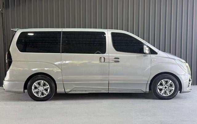 Hyundai GRAND STAREX 2.5 ROYALE (A) 2 POWER DOOR - 3