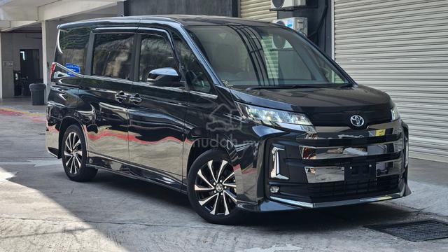 2023 Toyota NOAH 2.0 SZ / 8K KM MILEAGE / GRADE 4A - 1