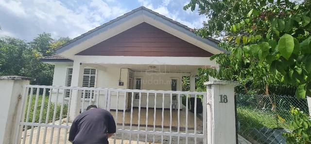 4 BILIK CHEAPEST Bungalow Mahkota Hills Bandar Tasik Senangin Lenggeng 1