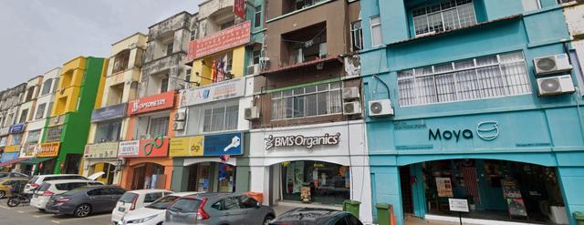 Bandar Puchong Utama G Floor Shop Lot Facing Main Road 1