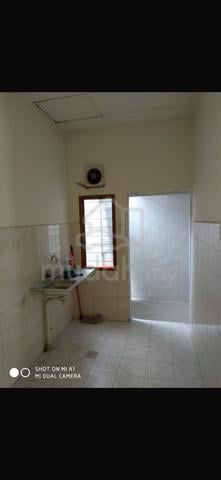 Flat Taman Bukit Segar 1