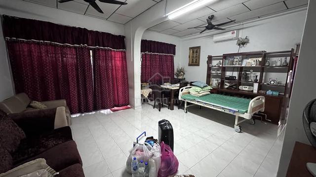 Rumah teres dua tingkat lot tepi (Gelugor, Pulau Pinang) 1