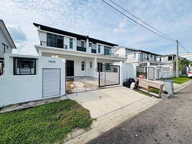 4 BILIK LUAS! Semi D Cluster Double Taman Pulai Mutiara (Lavender) 1