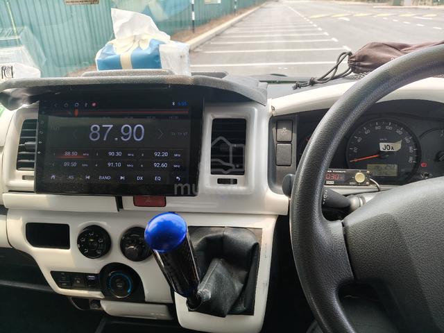 2015 Toyota HIACE 2.5 KDH202R FACELIFT (M) - 5