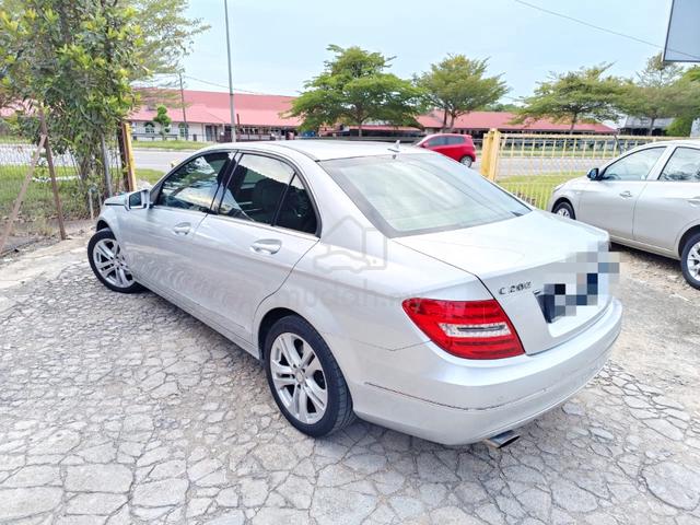 Mercedes Benz C200 CGI AMG 2014 LOCAL SPEC 2.0 - 2