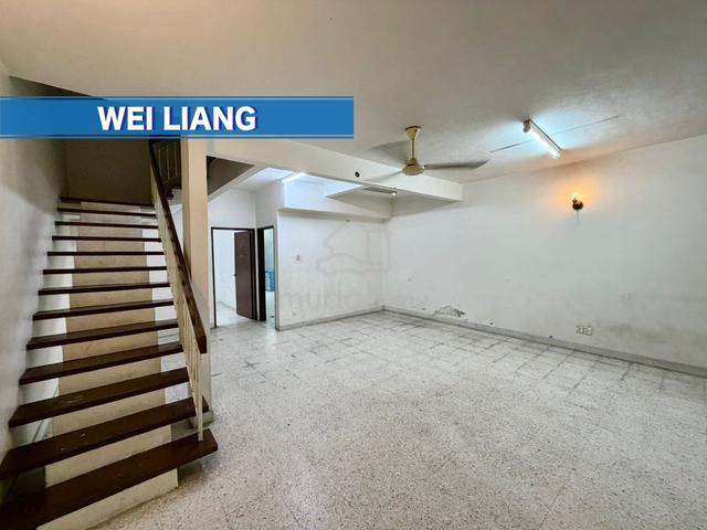 2 Terrace [2000sf] LOW TRAFFIC GUARANTEED l ORIGINAL l Sri Nibong 1