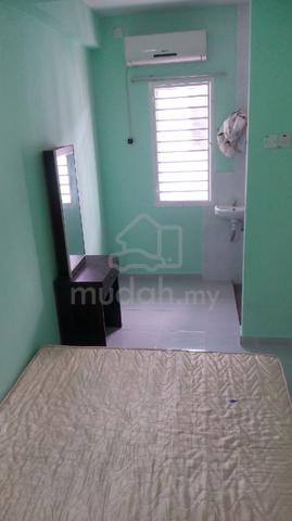 Fully furnished room with private bathroom 1