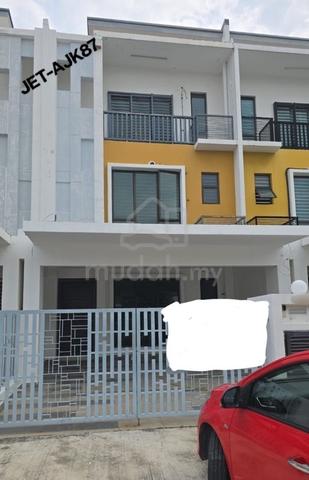 Setia Utama 2, 3 Storey House, 5 Room + 6 Toilet, Setia Alam 1