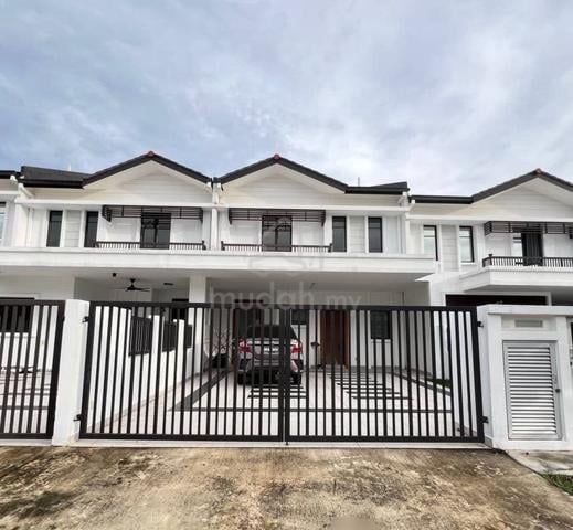 Double Storey Terrace Setia Alam Sari Type Heron Bangi 1
