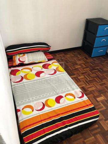 Room Bukit Dumbar 1