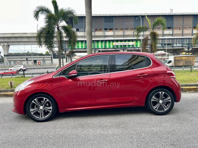 2015 Peugeot 208 1.6 VTi ALLURE (A) HATCHBACK - 2