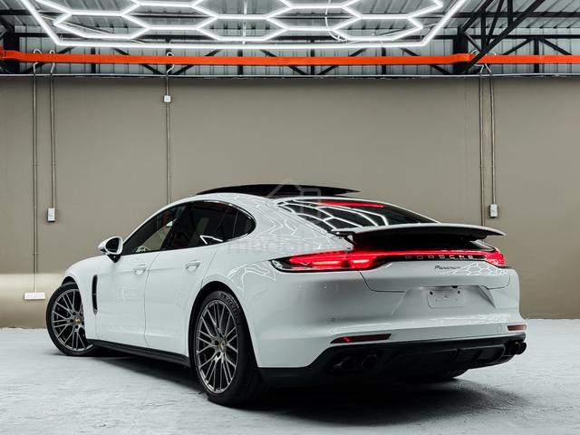 2022 Porsche Panamera Platinum Edition 2.9CC 2WD - 3