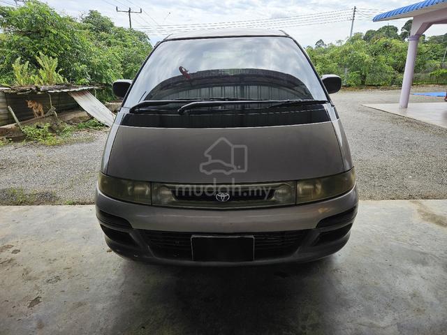 Toyota Estima - 1