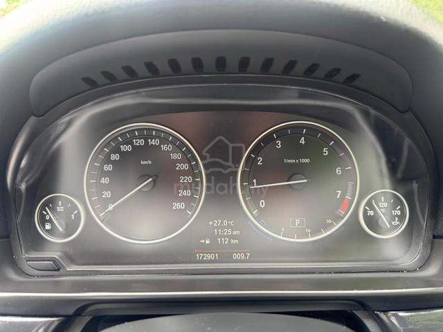 BMW F10 520i 2.0 (A) CKD 2012 CASH / LOAN - 5