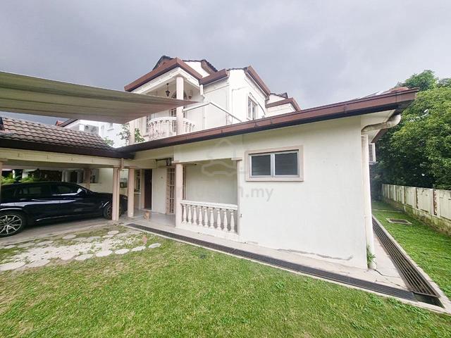 CORNER LOT RENOVATED Double Storey USJ 9 Subang Jaya 1