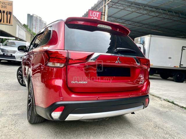 2018 Mitsubishi OUTLANDER 2.4 FACELIFT PBoot Sroof - 3