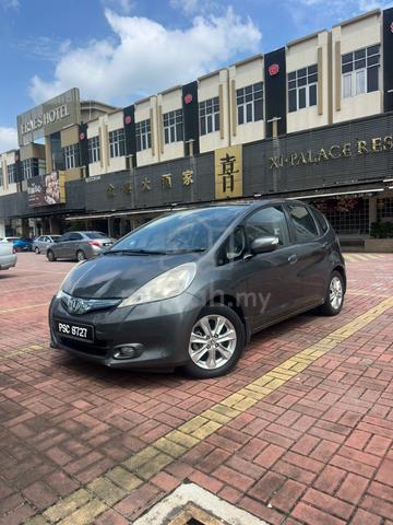 2013 Honda JAZZ 1.3 (HYBRID) FACELIFT (A) - 1